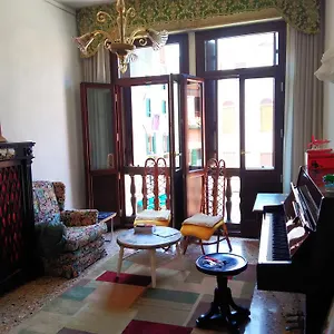 https://ca-widmann.hotelinveneto.com